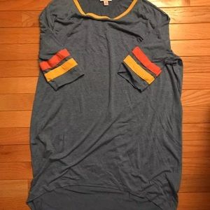 LulaRoe Irma Top (XXS)